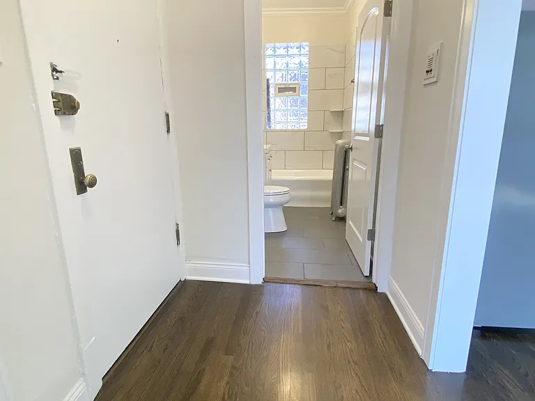 7239 N Sheridan Rd #2 — Photo 9