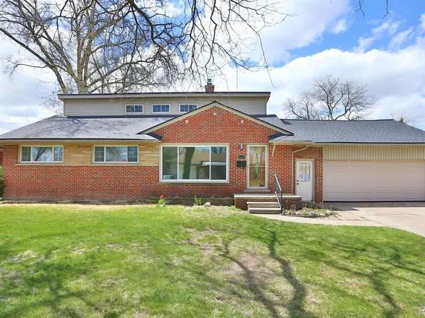 24331 Hill Ave, Warren, MI 48091