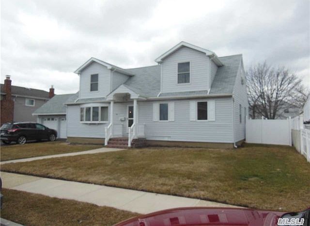 1st image of 143 Traymore Blvd