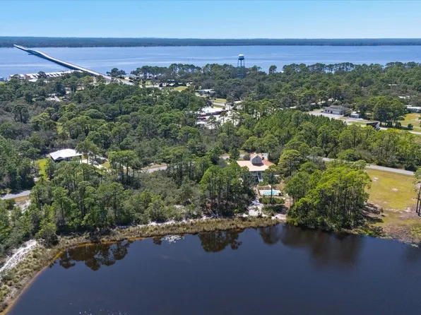 38 Turtle Creek Ln, Panacea, FL 32346