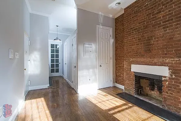Rented by REAL New York | media 6