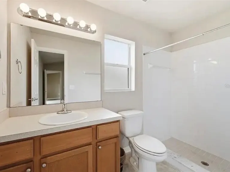 202 Highland Meadows Pl — Photo 9