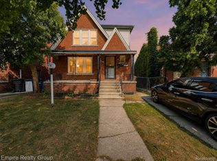 8544 Cloverlawn St, Detroit, MI 48204
