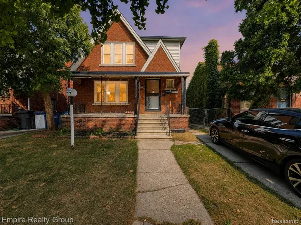 8544 Cloverlawn St, Detroit, MI 48204
