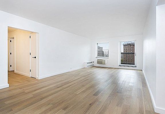 2nd image of 275 South St #8U