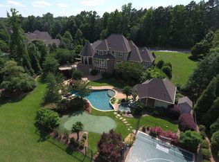 5305 Newstead Manor Ln, Raleigh, NC 27606