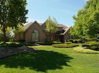 49987 Cooke Ave, Plymouth, MI 48170