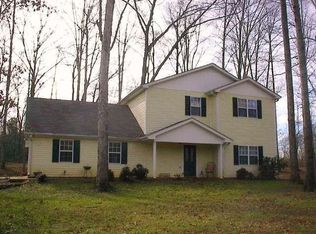 74 Hickory Dr, Commerce, GA 30529