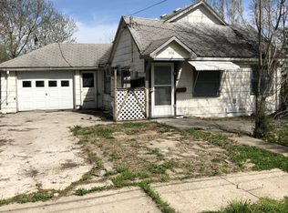 306 S Polk St, Mount Ayr, IA 50854