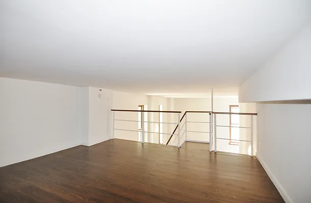 Rented by Nest Seekers International | media 35