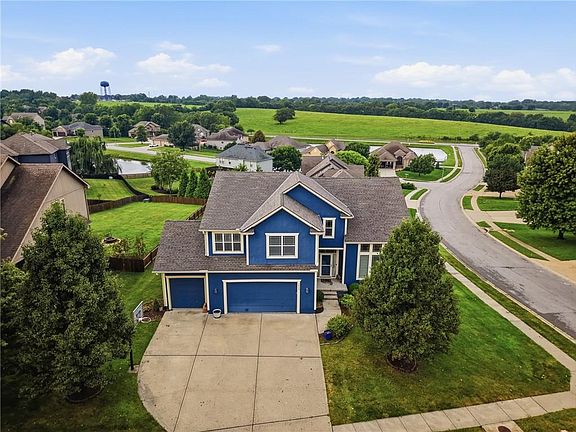 4th image of 1217 Hampton Dr