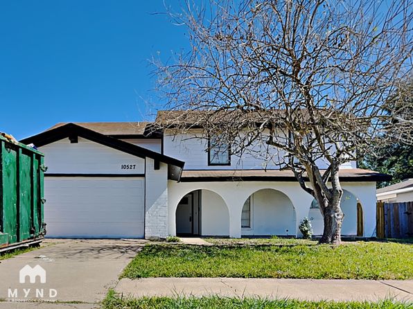 10527 Long River Dr