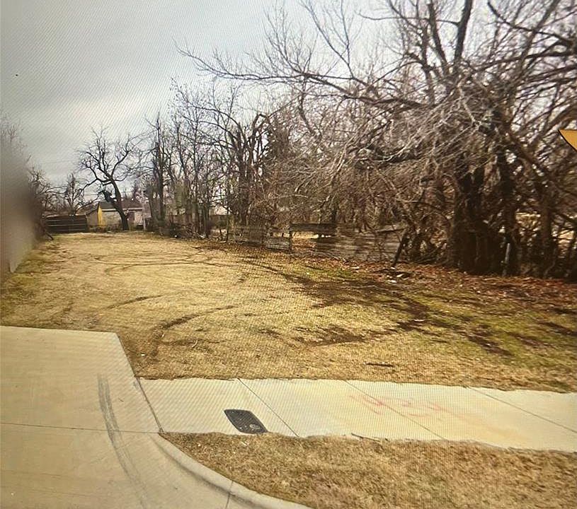 1st image of 1934 SW 10th St Lot 11-12