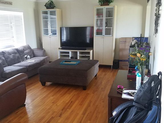 3rd image of 27462 Villa Ave