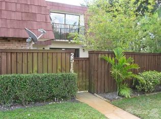 2516 SW 15th St, Deerfield Beach, FL 33442
