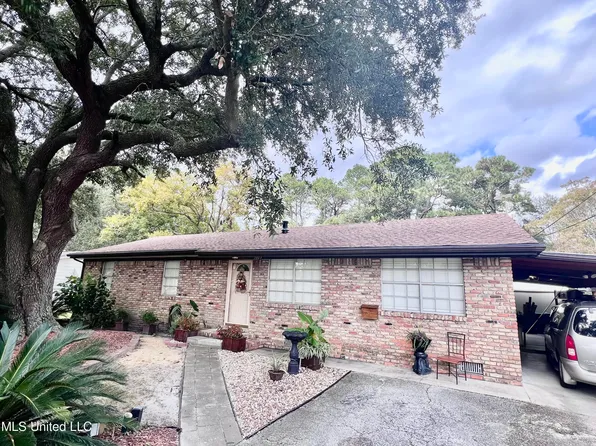 3407 Chicago Ave, Pascagoula, MS 39581