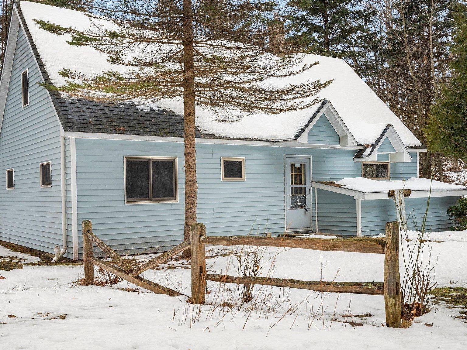 6614 Crystal Dr, Beulah, MI 49617 Zillow