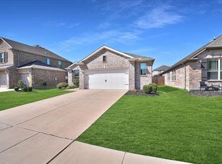 3013 Stallion Trail Way, Aubrey, TX 76227