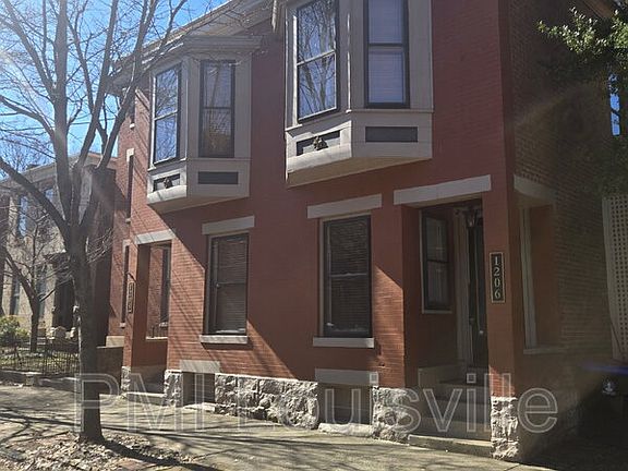 3rd image of 1206 Garvin Pl