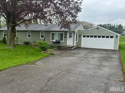 55075 Sundown Rd, South Bend, IN, 46628