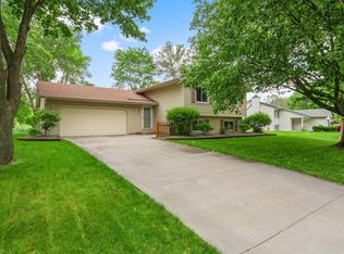 6247 Cavell Ave N, Brooklyn Park, MN 55428