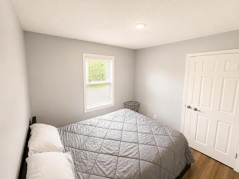 4210 Hillside Dr — Photo 17