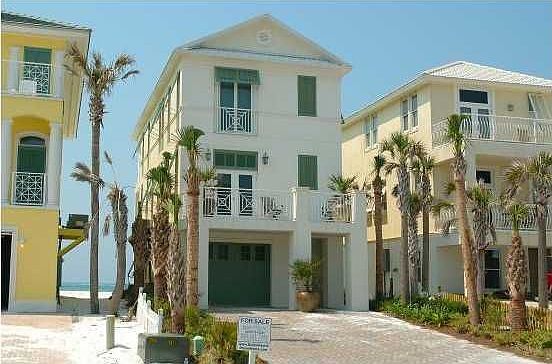 69 Lands End Ocean Front w/elevator