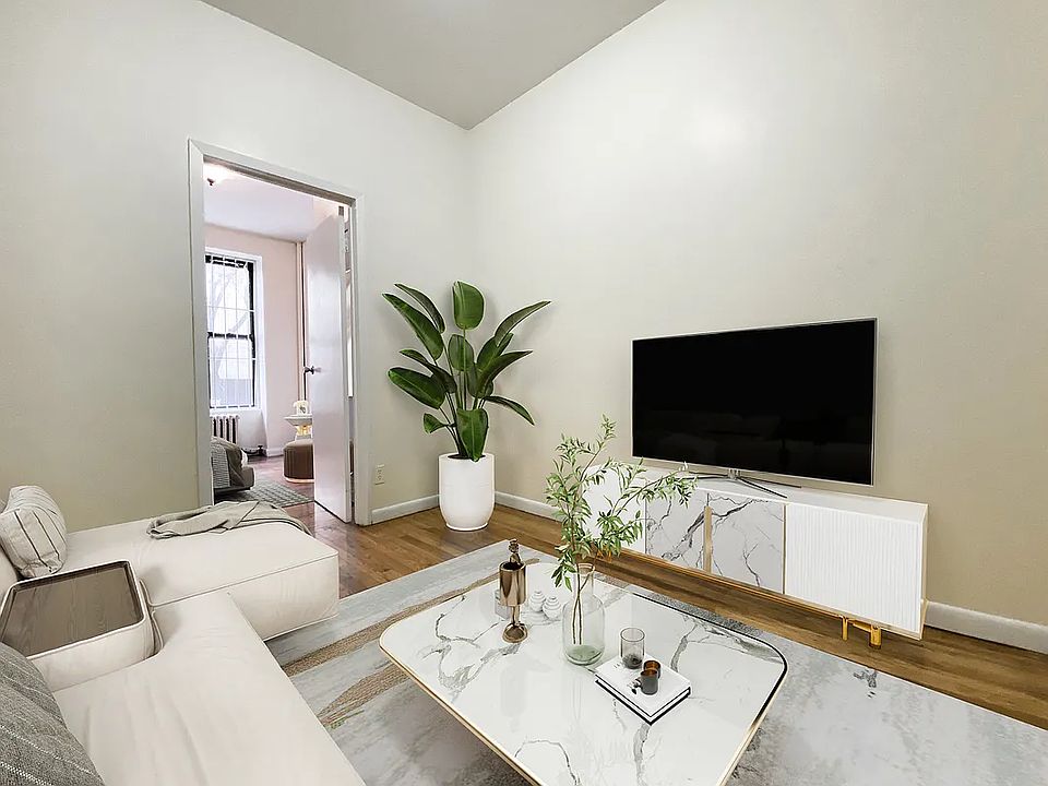 1st image of 138 W 109th St APT 3W