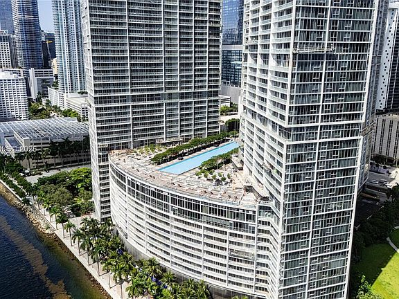 3rd image of 465 Brickell Ave APT 2101