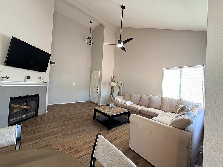 3852 W Folley St — Photo 8