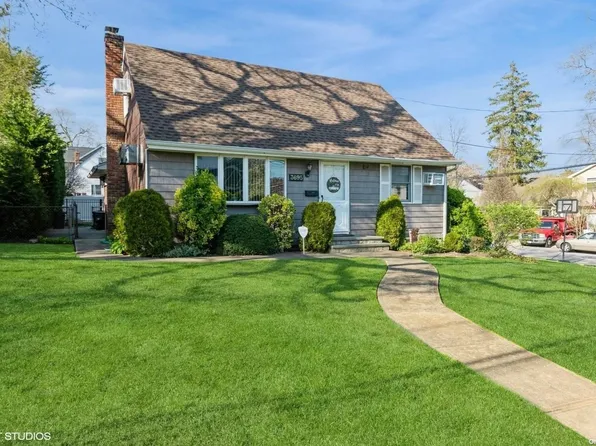 3695 Smith Street, Wantagh, NY 11793