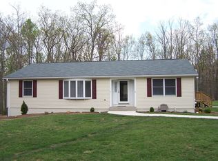 12649 Tower Hill Rd, Midland, VA 22728