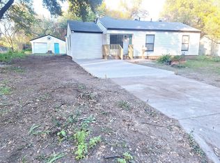 727 Oak Dr, Mesquite, TX 75149
