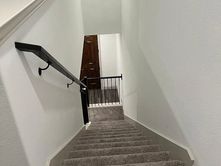 6041 Roper Rd — Photo 19