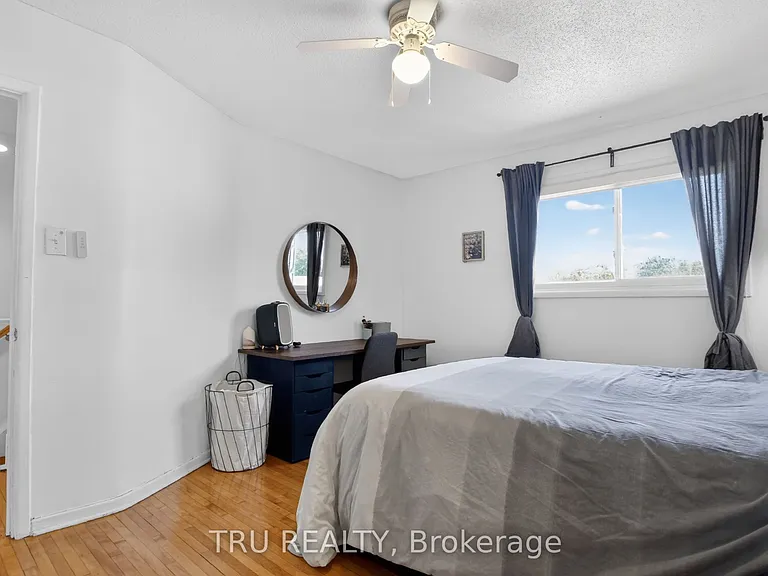 1253 Emperor Ave — Photo 16