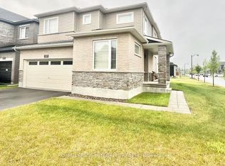 169 Gosling Cres, Ottawa, ON K2W 0K7