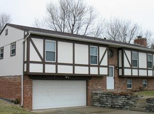 8269 Cox Rd, West Chester, OH 45069