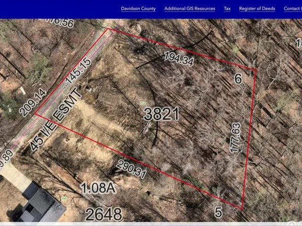 212 Holland Ln, Thomasville, NC 27360