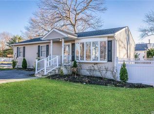 6 Rachel Ave, Port Jefferson Station, NY 11776
