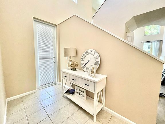 4th image of 4851 Chancellor Dr APT 23