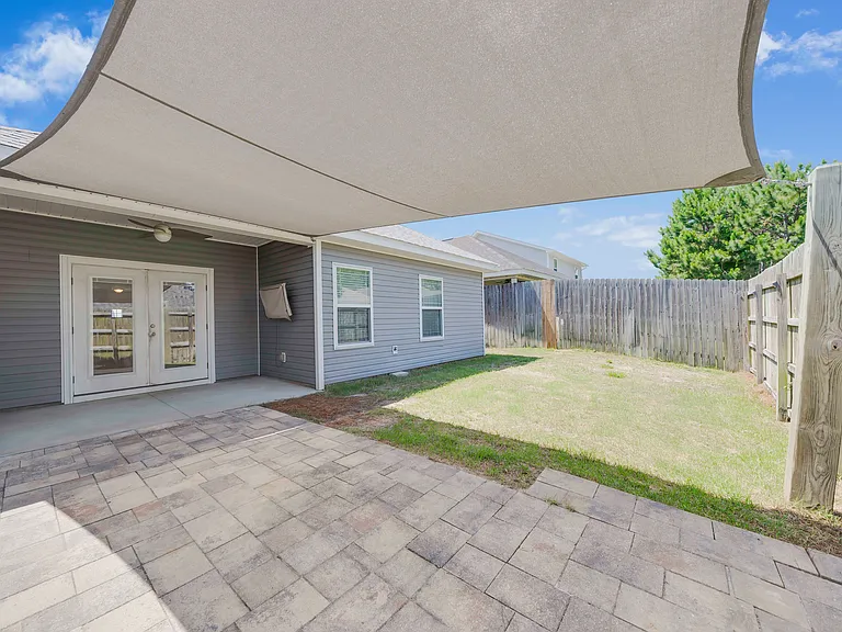 125 Fernwood St — Photo 39