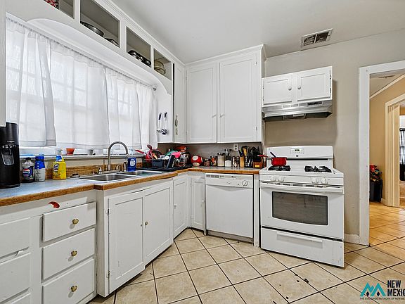 5th image of 707 N Alameda St