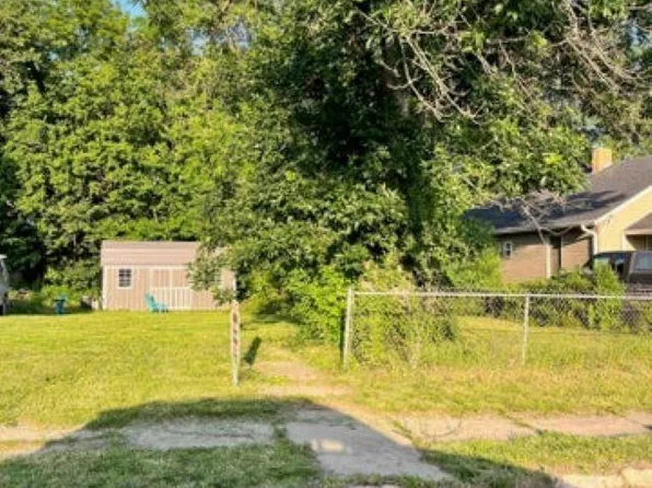 428 N Odell Ave, Marshall, MO 65340