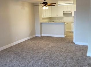 3348 Pasadena Ave APT 304, Long Beach, CA 90807