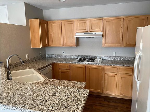 4th image of 31 E Agate Ave Unit 507