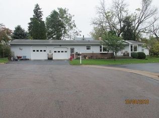 803 Peterson Ct, Viroqua, WI 54665