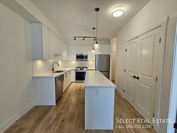 5th image of 7506 199a St #326