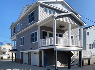 201 Bay Beach Way, Lavallette, NJ 08735