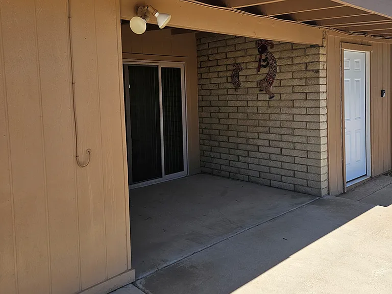437 W San Ignacio — Photo 15