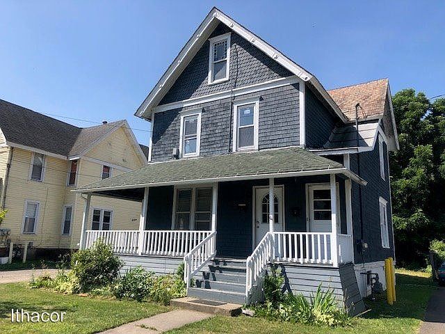 1st image of 12 Rickard St #1